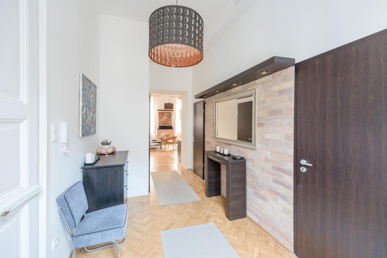 Oasis Apartments - Dohany Street I Boedapest Buitenkant foto